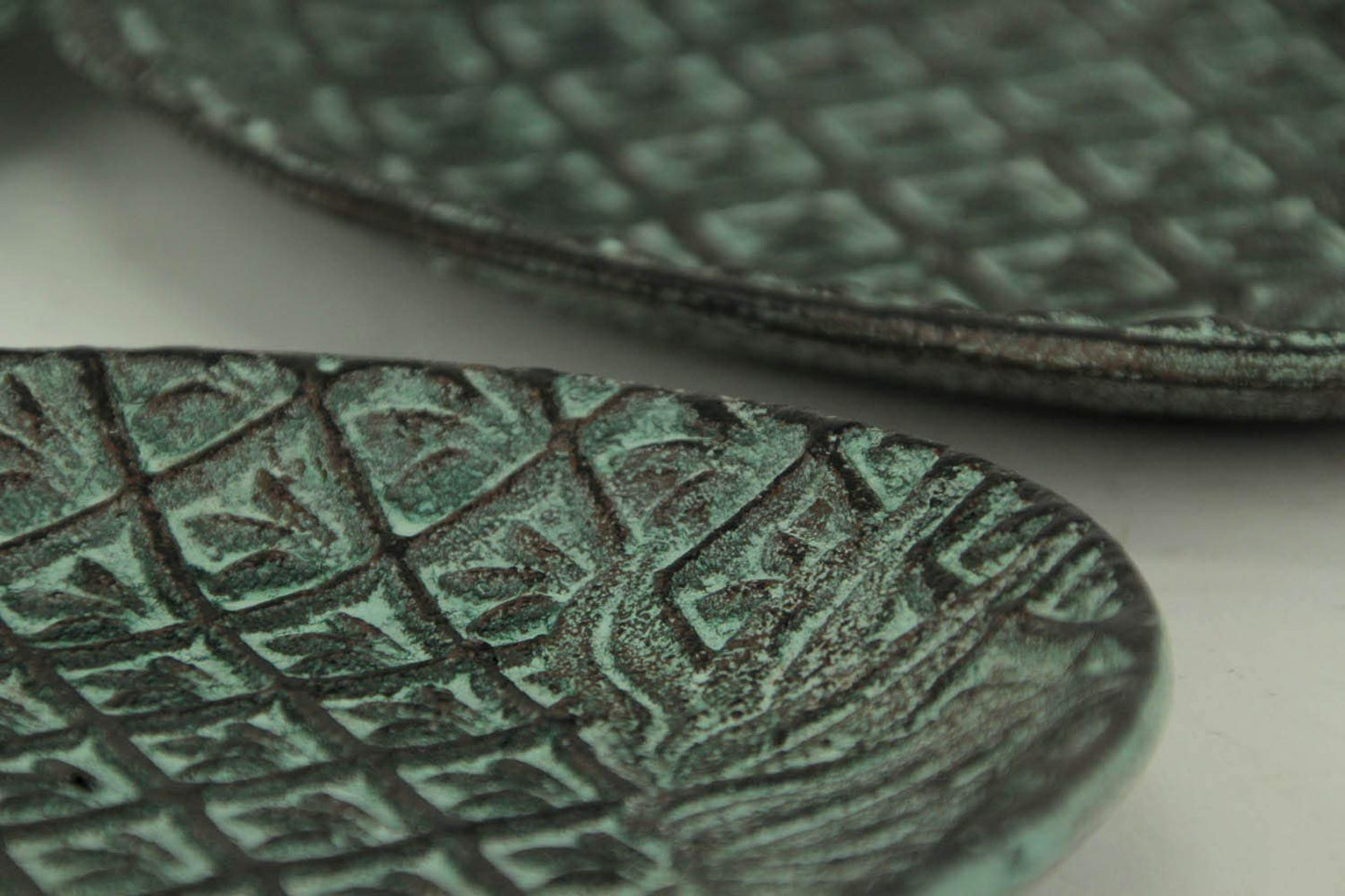 SPI Home Pineapple Dishes Set of 2