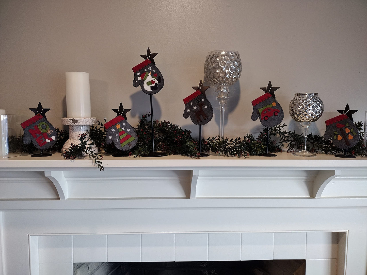 Charcoal Mittens | Felt Applique Christmas Ornament Kit | 6 DIY Christmas Ornament Mittens | 4" x 4.5"