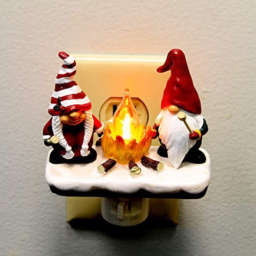 Roman 5.25" H GNOME CAMFIRE Night