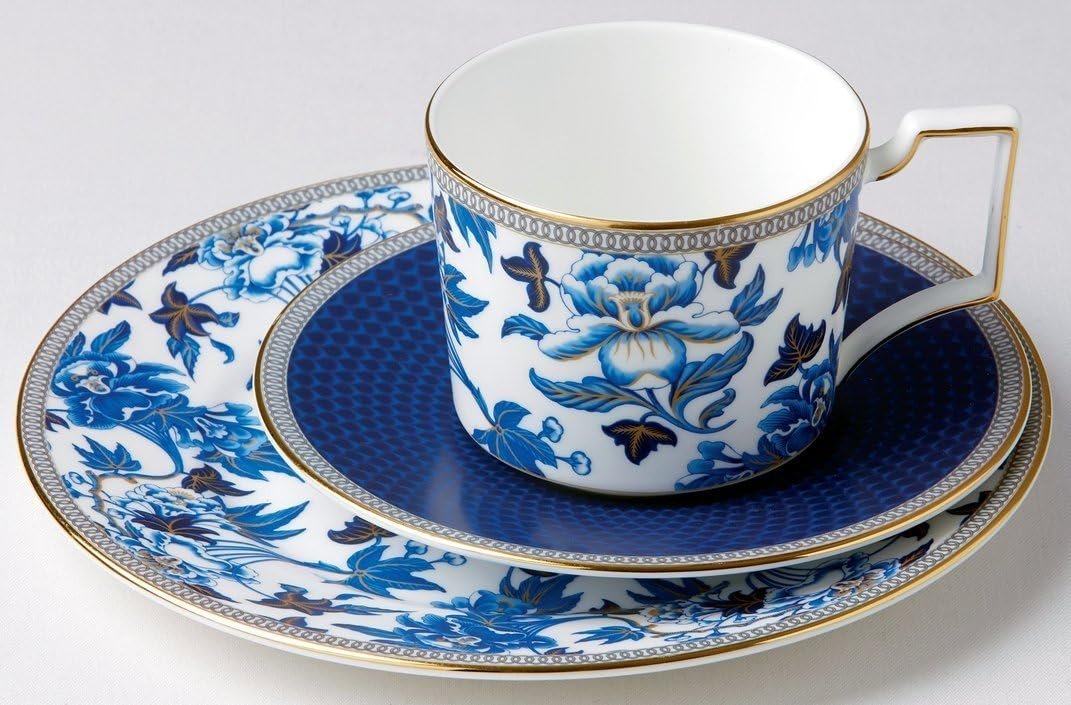 Wedgwood Hibiscus Oval Serving Bowl