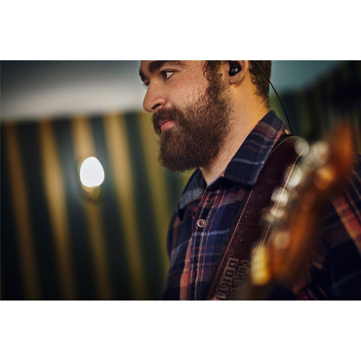 Sennheiser Professional IE 100 PRO Dynamic In-Ear Monitoring Headphones