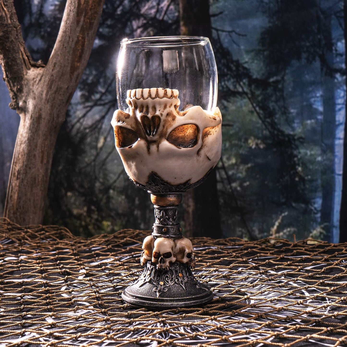 SUMMIT COLLECTION Underworld Upside Down Ossuary Skull Wine Goblet Glass Stemware Sacrificial Ceremonial Skull Wine Chalice Goblet 7 Fl Oz Drinkware