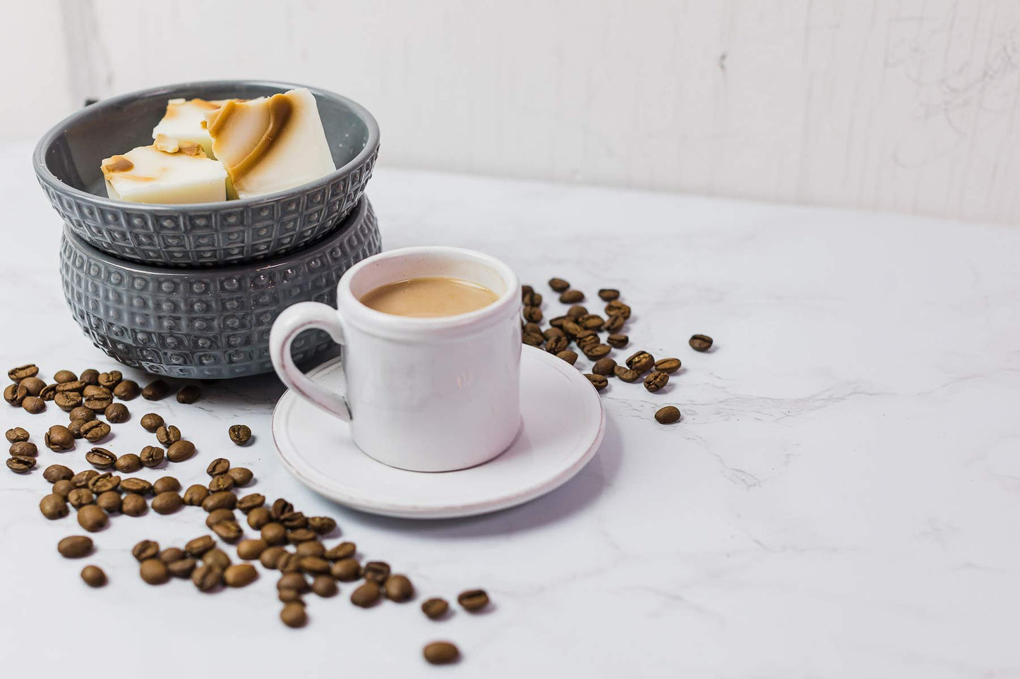 Swan Creek Roasted Espresso 5.25oz Drizzle Melts 4-Pack | Soy Wax Melts Herbal Fragrance for The Home | Coffee Scented Break Apart Soybean Wax | Made in The USA