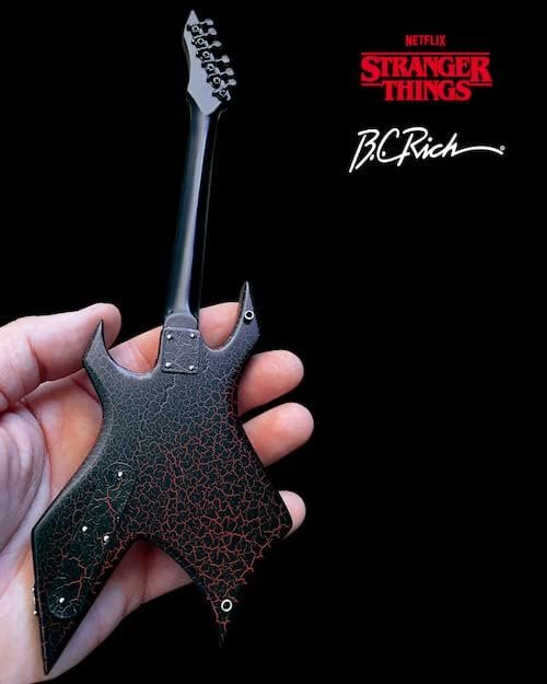 AXE HEAVEN Stranger Things Eddie's Guitar Mini Guitar Model