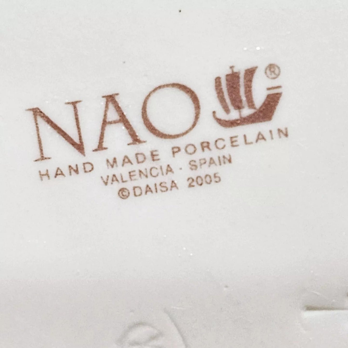Lladro Nao Collectible Porcelain Figurine: The Greatest Bond - 7 1/4" Tall - Mother and Child