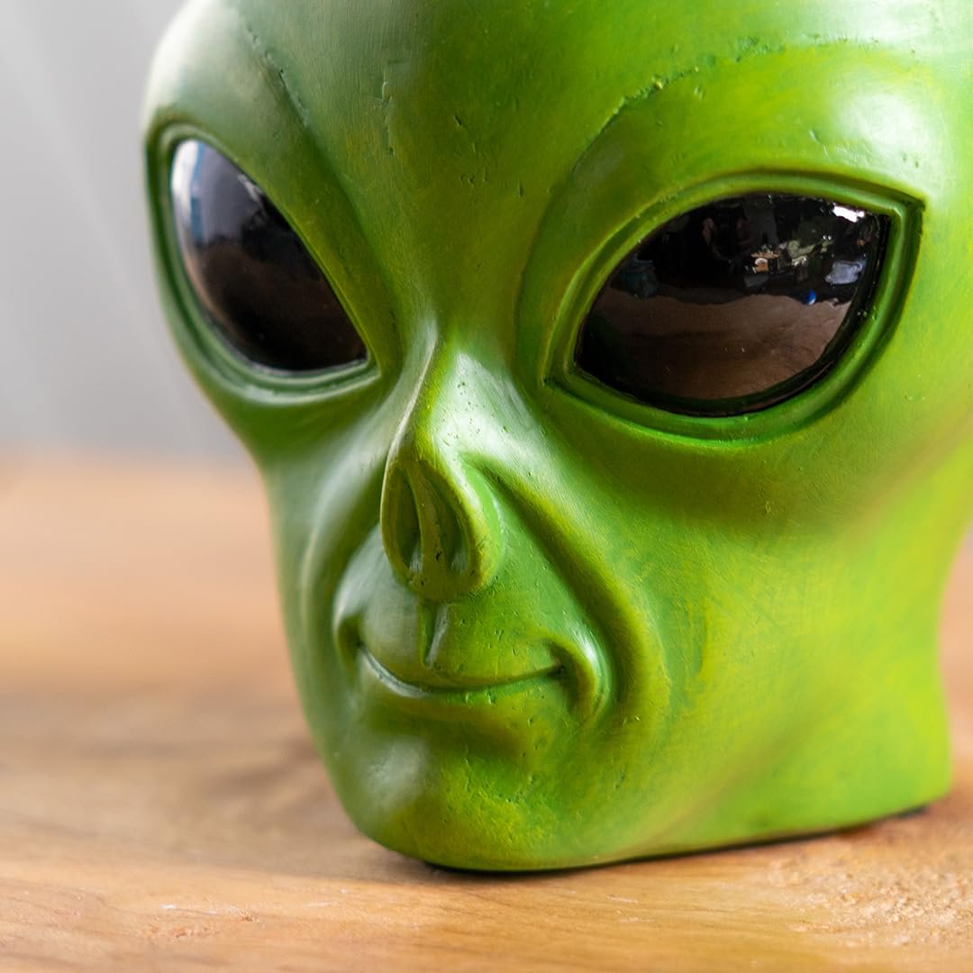 Pacific Giftware Green Alien Head Soap or Lotion Dispenser Sci-Fi Novelty Bathroom Accessory with Silver Pump Fun Outer Space Decor for Kitchen or Bathroom UFO-Themed Polyresin Home Decoration 6.5''H