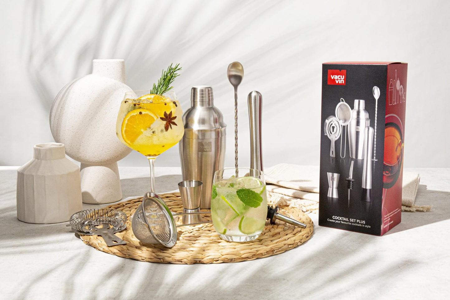 Vacu Vin Cocktail Set Plus - 7 Essential Tools for Mixing and Serving Cocktails - Dishwasher Safe - Cocktail Shaker, Double Jigger, Muddler, Hawthorne Strainer