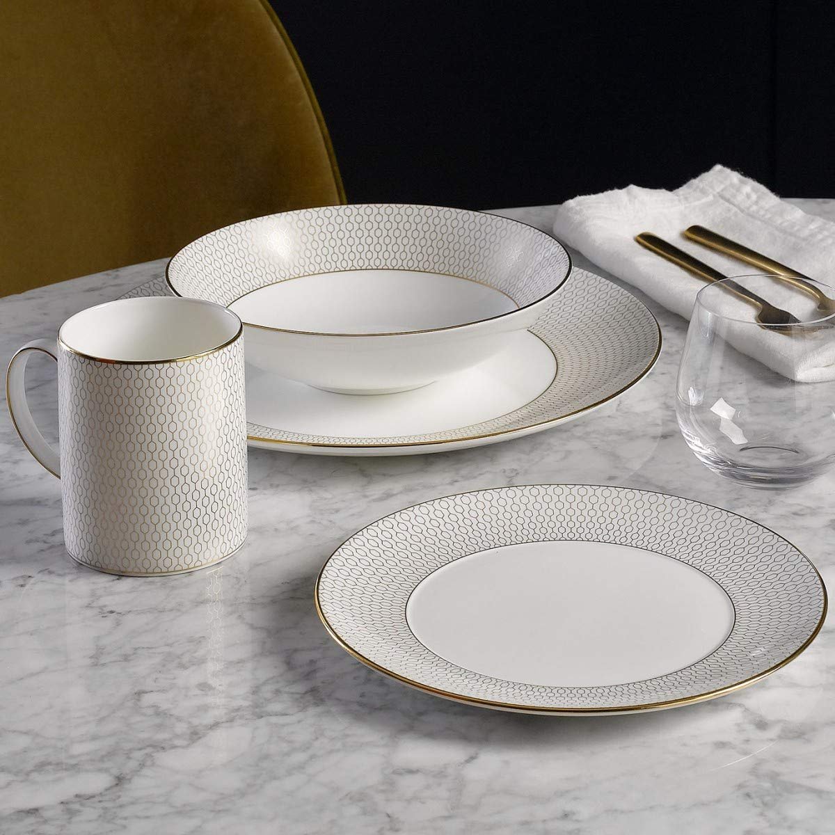 Wedgwood Gio Gold 4-Piece Place Setting