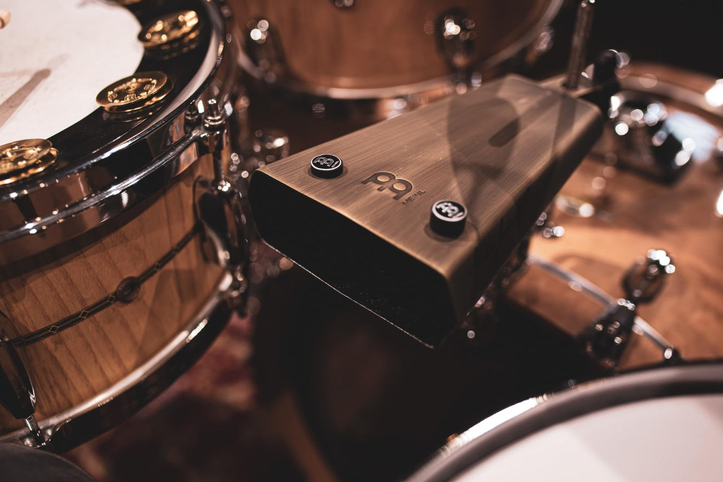 Meinl Percussion Ajuch Brass Bells, Large Size for Low Pitch — Hand Tied Rope — Place on Any Hihat or Cymbal Stand for Light Jingle Sounds, Includes Canvas Bag