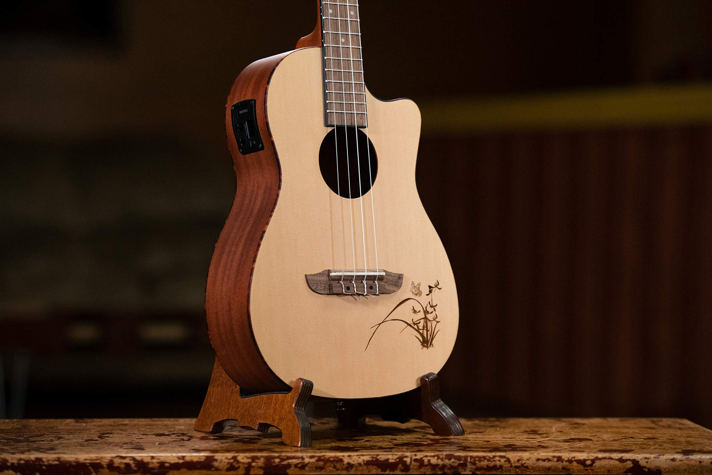 Bonfire Series Guitarlele