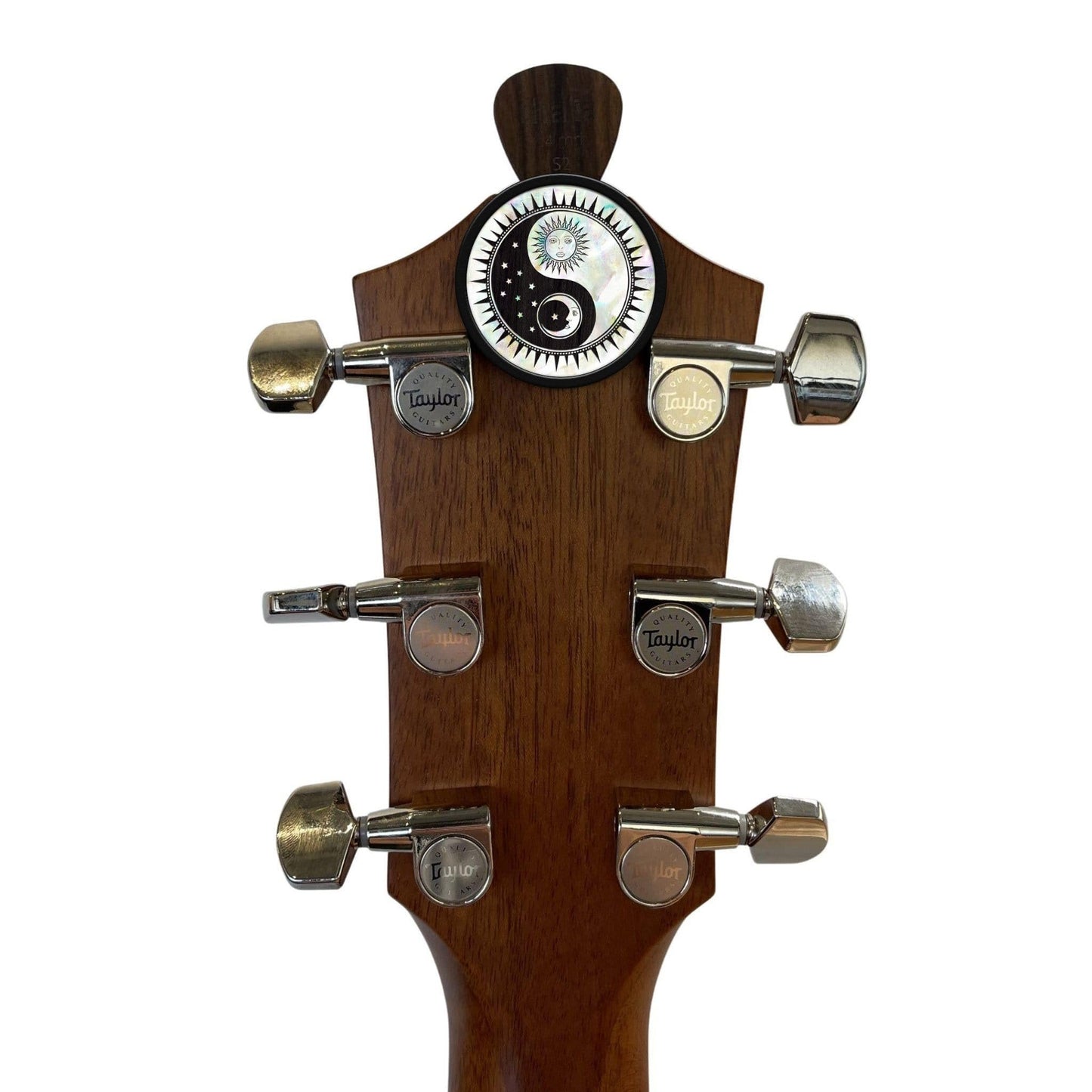 Thalia Shell Pick Puck (Pearl Ying Yang Night & Day)