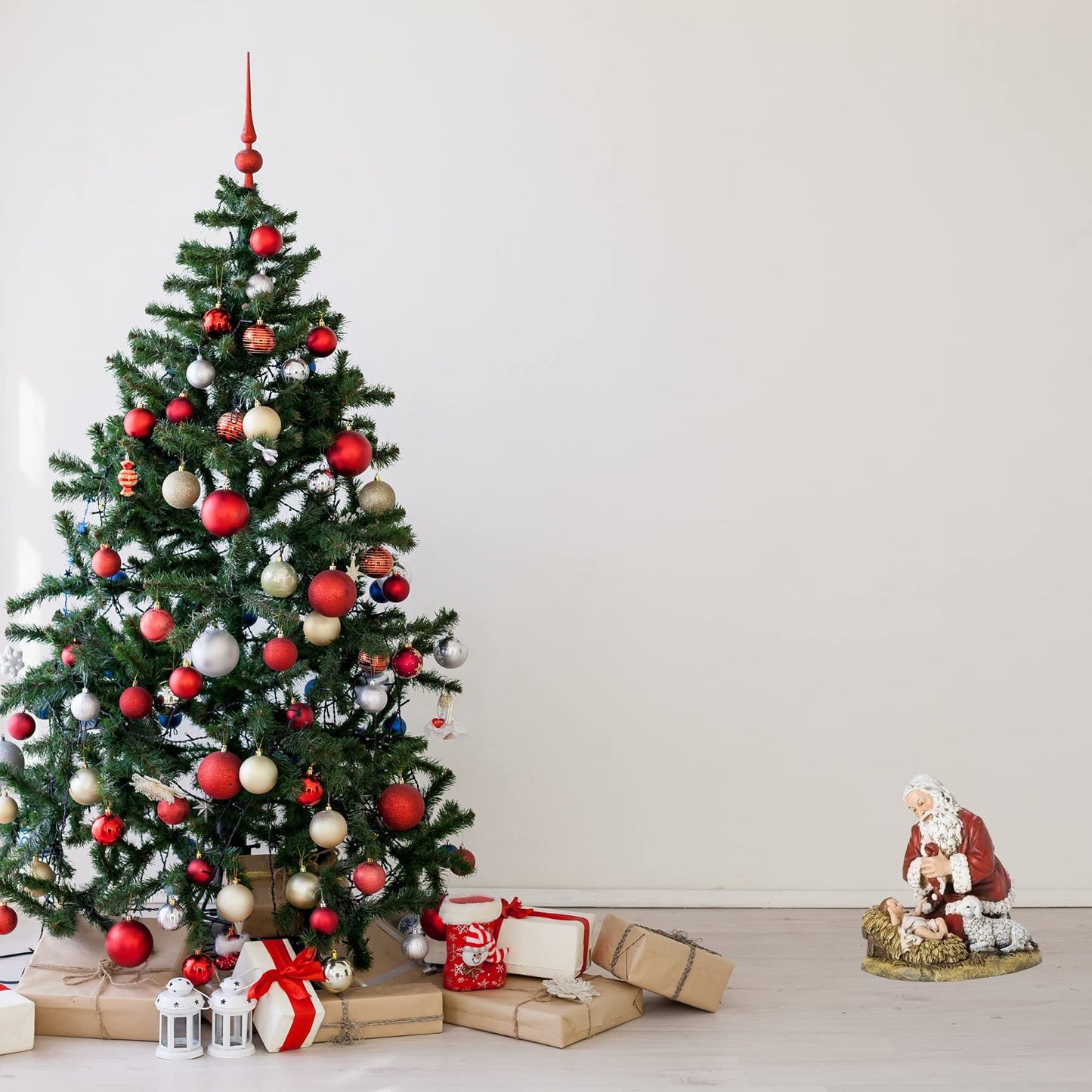 Joseph's Studio by Roman, Christmas Santa Collection, 13" H Kneeling Santa W/Lamb FIG, Home Décor, Devout Gift, Prayerful Inspiration (10x13x13)