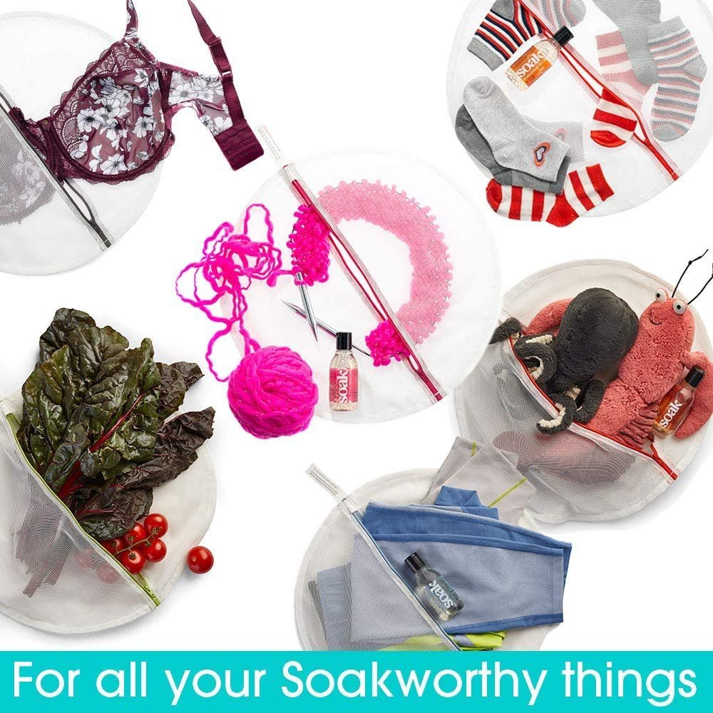 SoakBox - Soak Laundry Soap & Eco Wash Bag Set - 90 mL / 3 fl. oz Eco-Friendly Soap and 16 Inch Circle 100% Recycled RPET Wash Bag