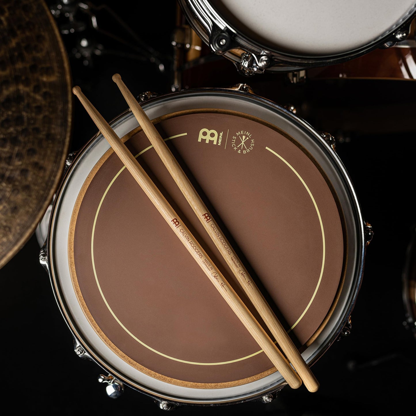 Meinl Stick & Brush Drumsticks, Calvin Rodgers Signature — American Hickory with Round Shape Wood Tip — Made in Germany (SB601)