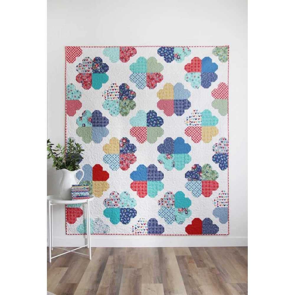 Cluck Cluck Sew Clover Pattern