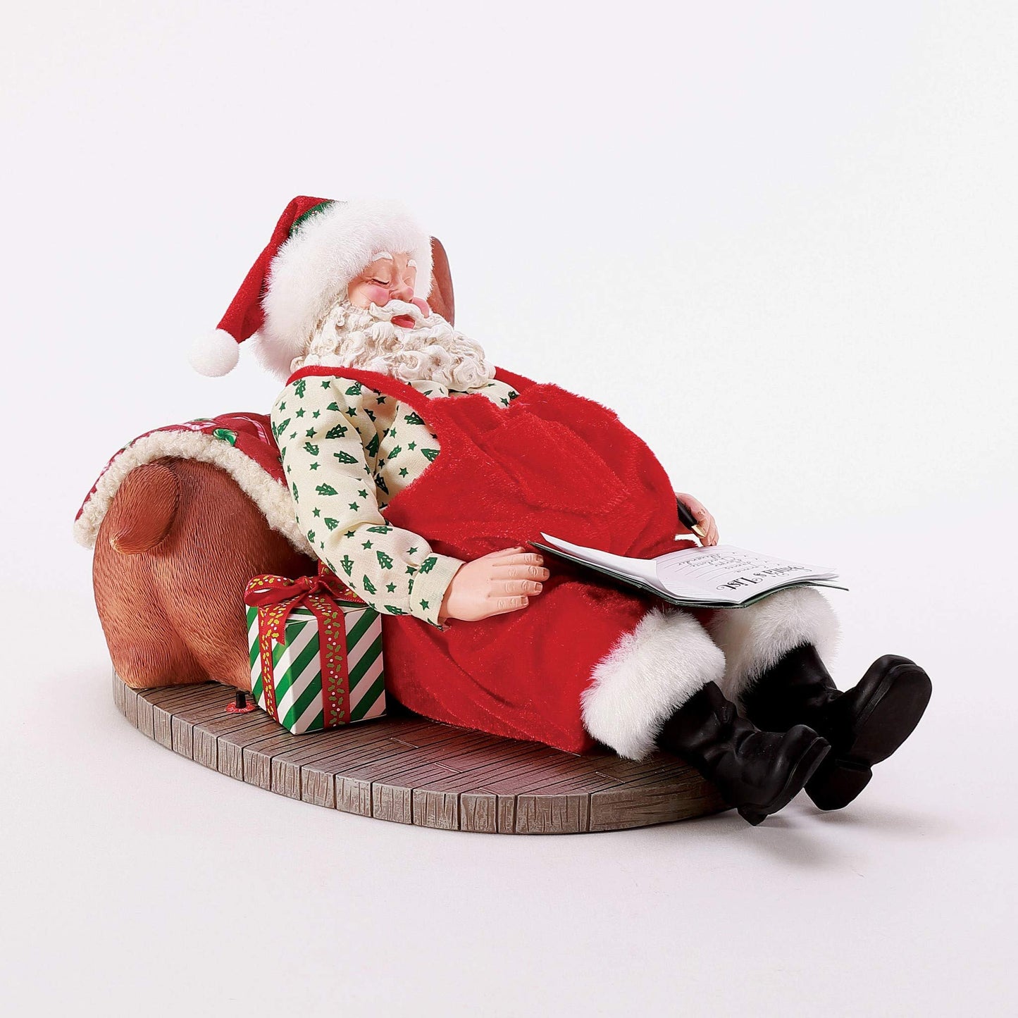 Department 56 Possible Dreams Christmas Traditions Santa Moose Snooze Animated Snoring Figurine, 6.75 Inch, Multicolor