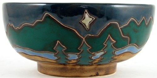 Mara Ceramic Stoneware 72 Oz. Mountains and Trees Serving Bowl