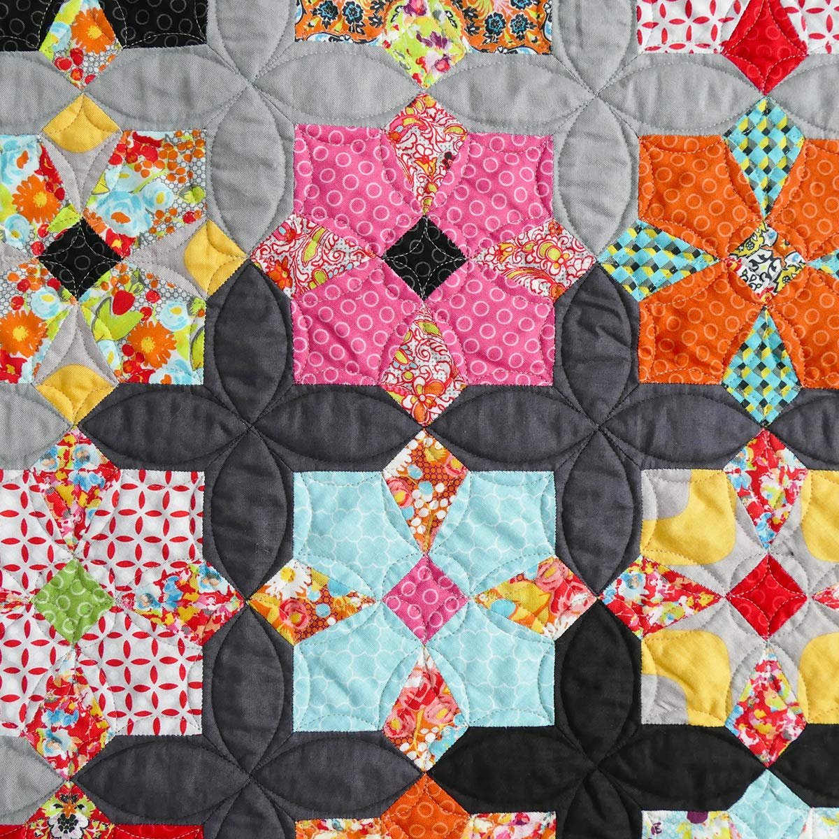 Quatro Colour Quilt Pattern by Sue Daley Designs EPP English Paper Piecing Starter Kit Papers and Templates Patchwork Sewing