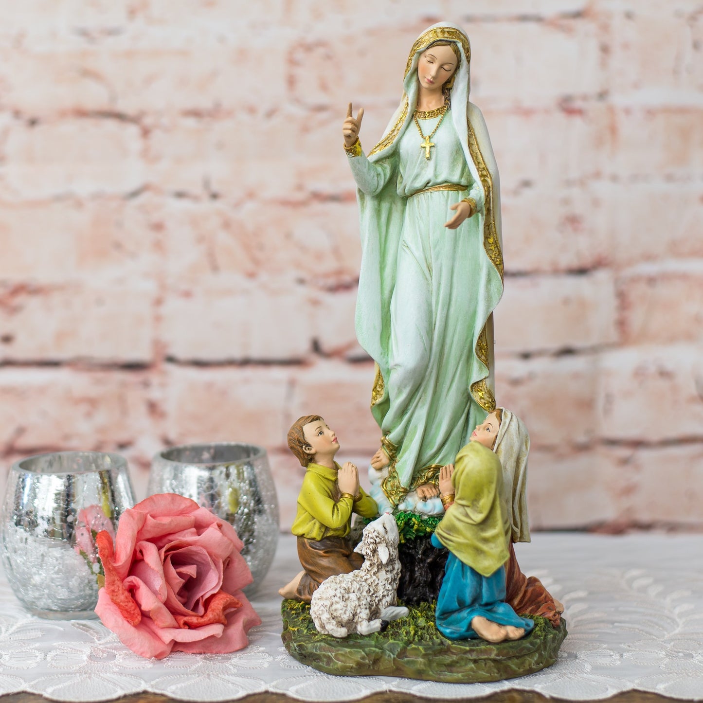 Joseph Studio by Roman 12" Our Lady of Fatima Statue – Religious Home Decor, Inspirational Gift for Prayer or Celebration