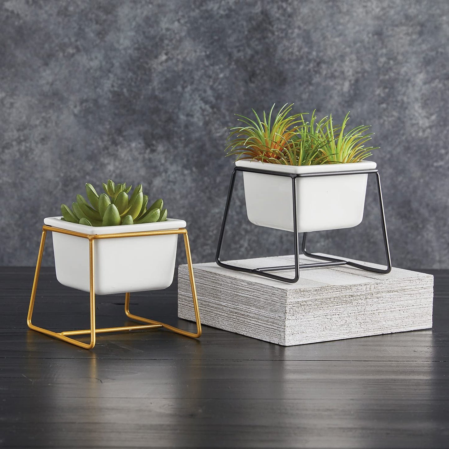 47th & Main Sleek & Modern Square Ceramic Planter with Black Metal Stand for Succulents Flowers and More, Small, White