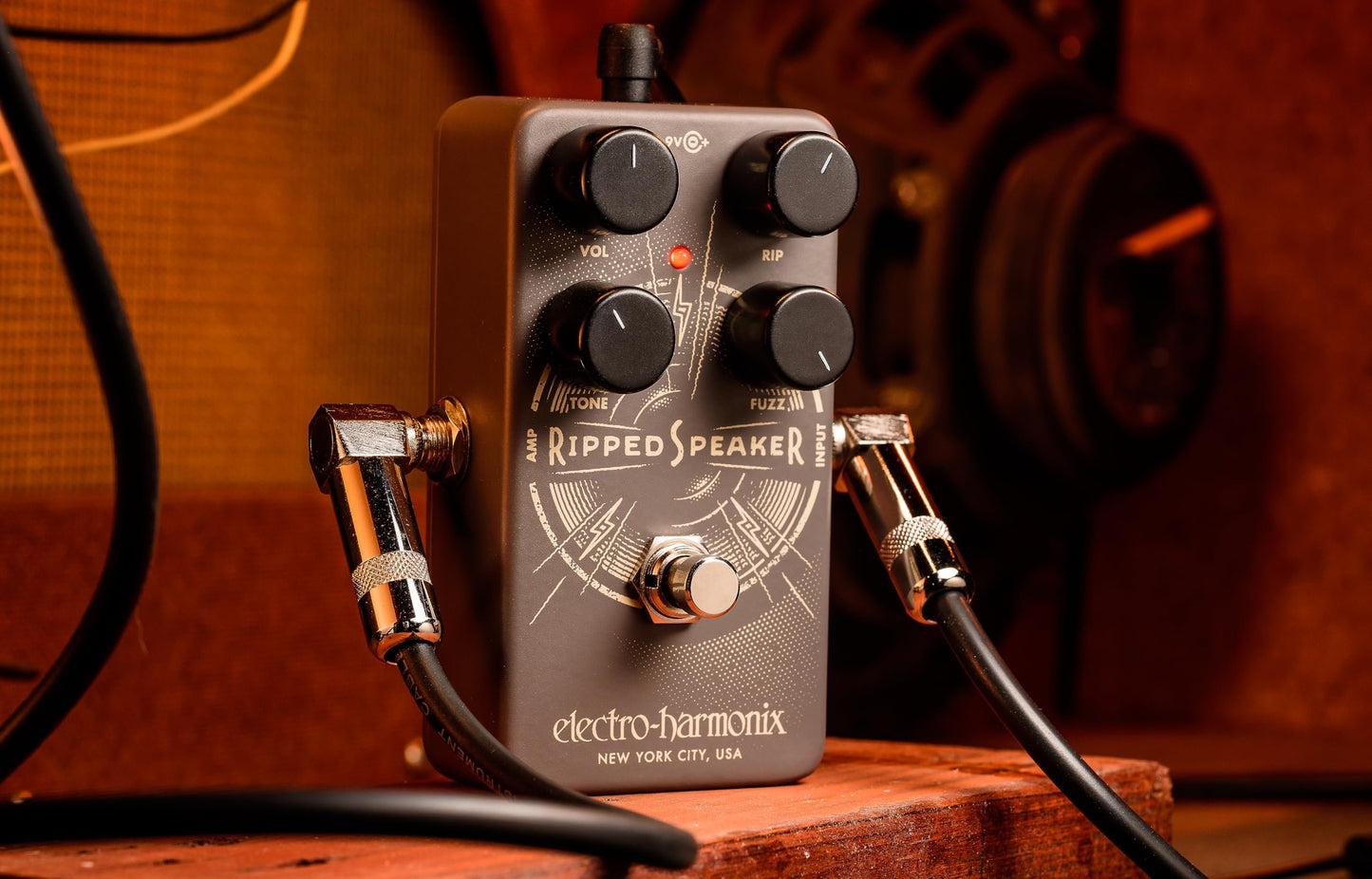 Electro-Harmonix Ripped Speaker Fuzz Pedal