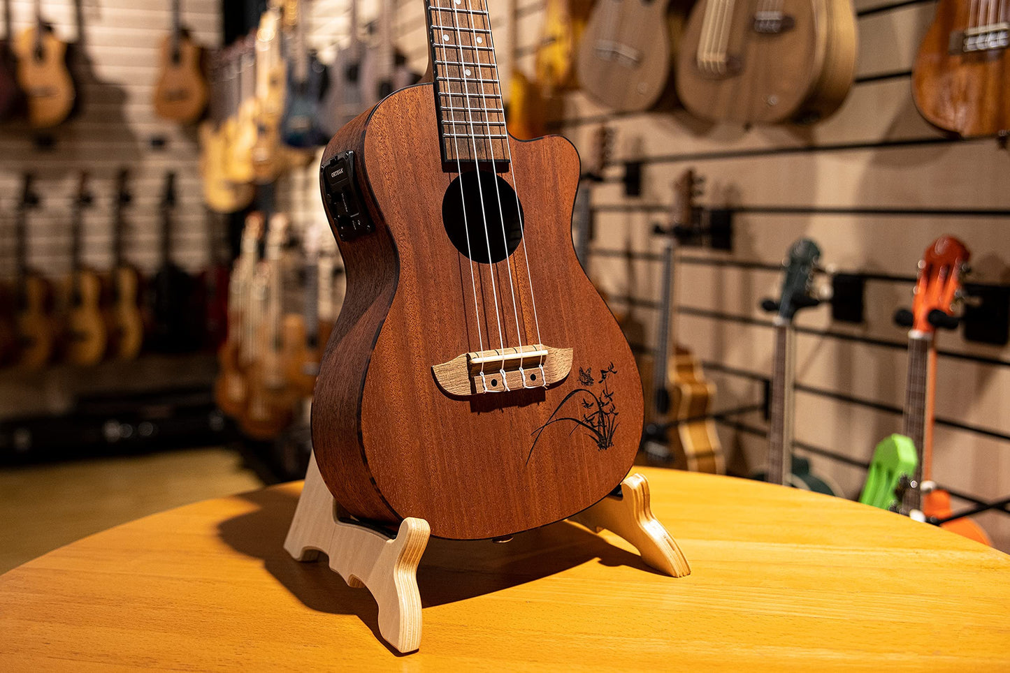 Ortega Guitars Wooden Ukulele Stand Made w/Birch Wood-Natural (OWUS-2)