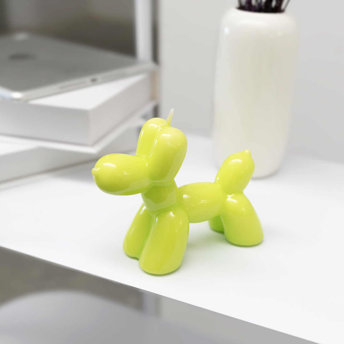 Lime Balloon Dog Candle – Decorative Fun Home Accent Candle – Playful Party & Celebration Decor