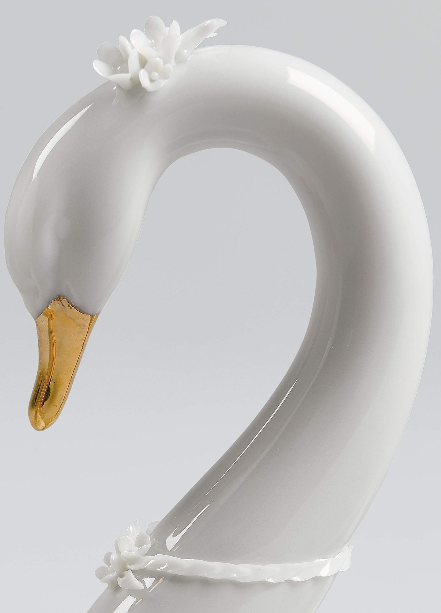 LLADRÓ Endless Love Swans Figurine. Golden Luster. Porcelain Swan Figure.