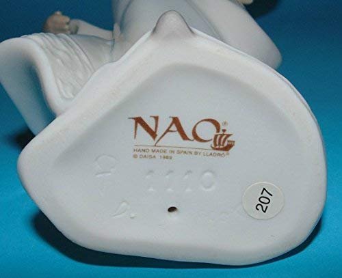 NAO How Pretty!. Porcelain Girl Figure.