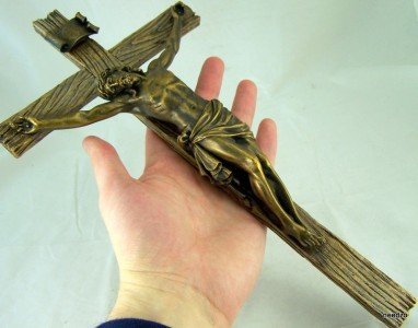 Joseph's Studio by Roman, Cross and Crucifix Collection, 13.25" H Antique Gold Crucifix, Home Décor, Devout Gift, Prayerful Inspiration (7x7x13)