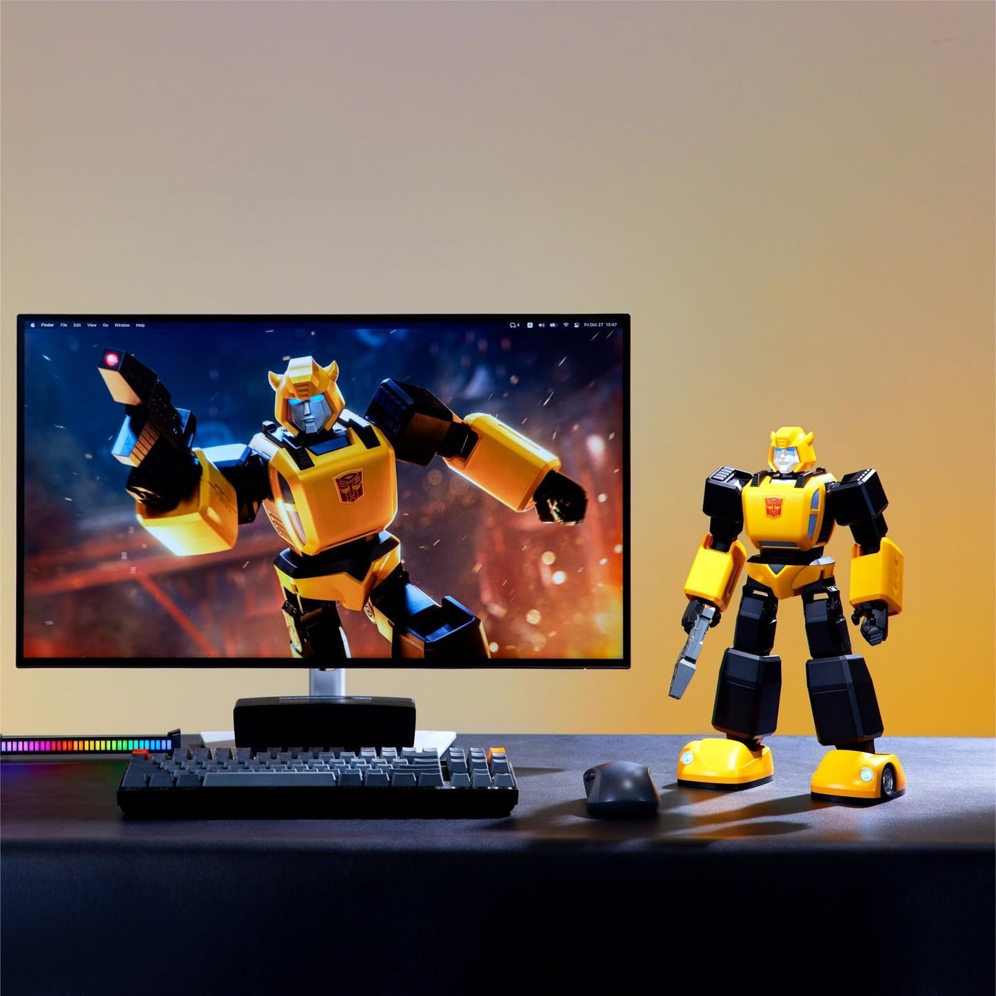 Robosen Transformers G1 Bumblebee Robot - Transforming Action Figure with Voice Commands, Programmable Moves, Authentic Sound Effects - A Must-Have for Transformers Fans and Collectors 13.4-Inch
