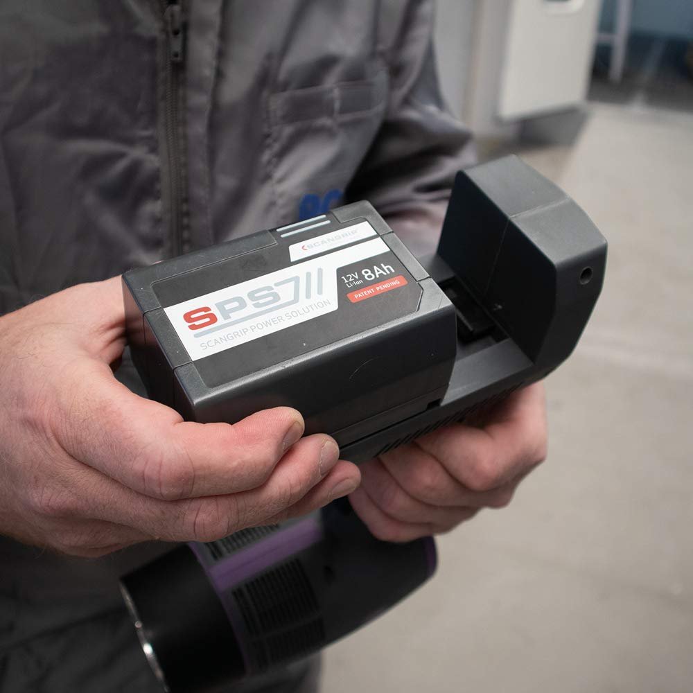 SCANGRIP UV-Gun, Rechargeable LED Work Light for UV Curing of Large Paint Repair, Exchangeable Battery Pack, Handheld, 1 Minute Curing Time, Can be Used on Plastic and Heat Sensitive Material