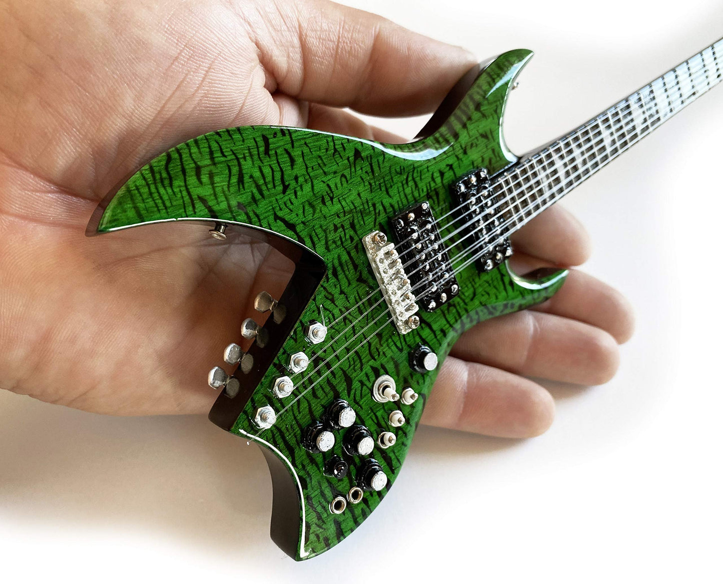 Axe Heaven Mini Guitar Slash Collectible Guitar B.C. Rich Bich 1:4 Scale Replica