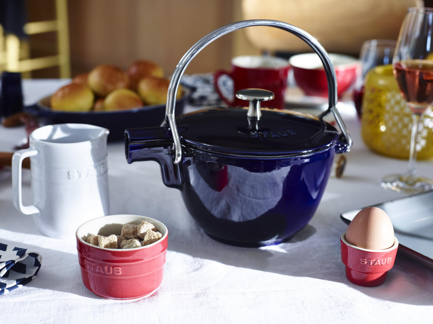STAUB Round Tea Kettle