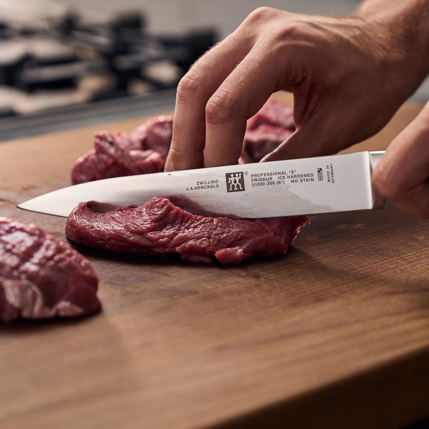 ZWILLING Professional S 8-inch Razor-Sharp German Carving Knife, Made in Company-Owned German Factory with Special Formula Steel perfected for almost 300 Years, Dishwasher Safe