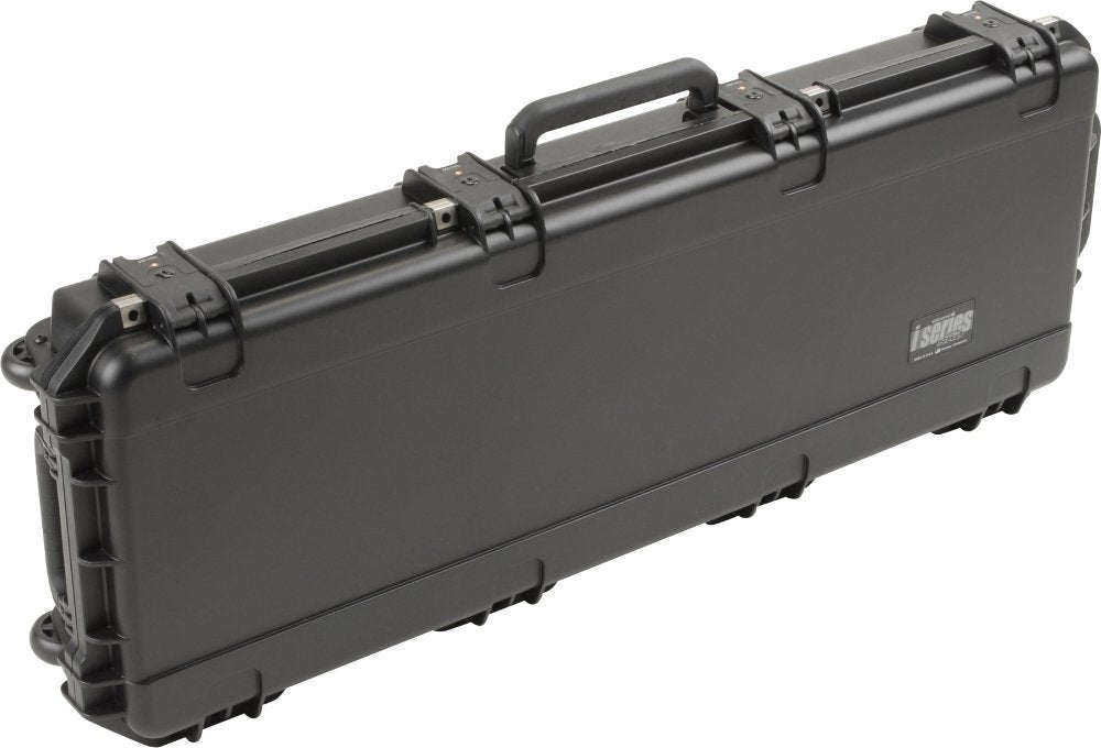 SKB Injection molded Les Paul Flight Case - TSA Latches, w/wheels