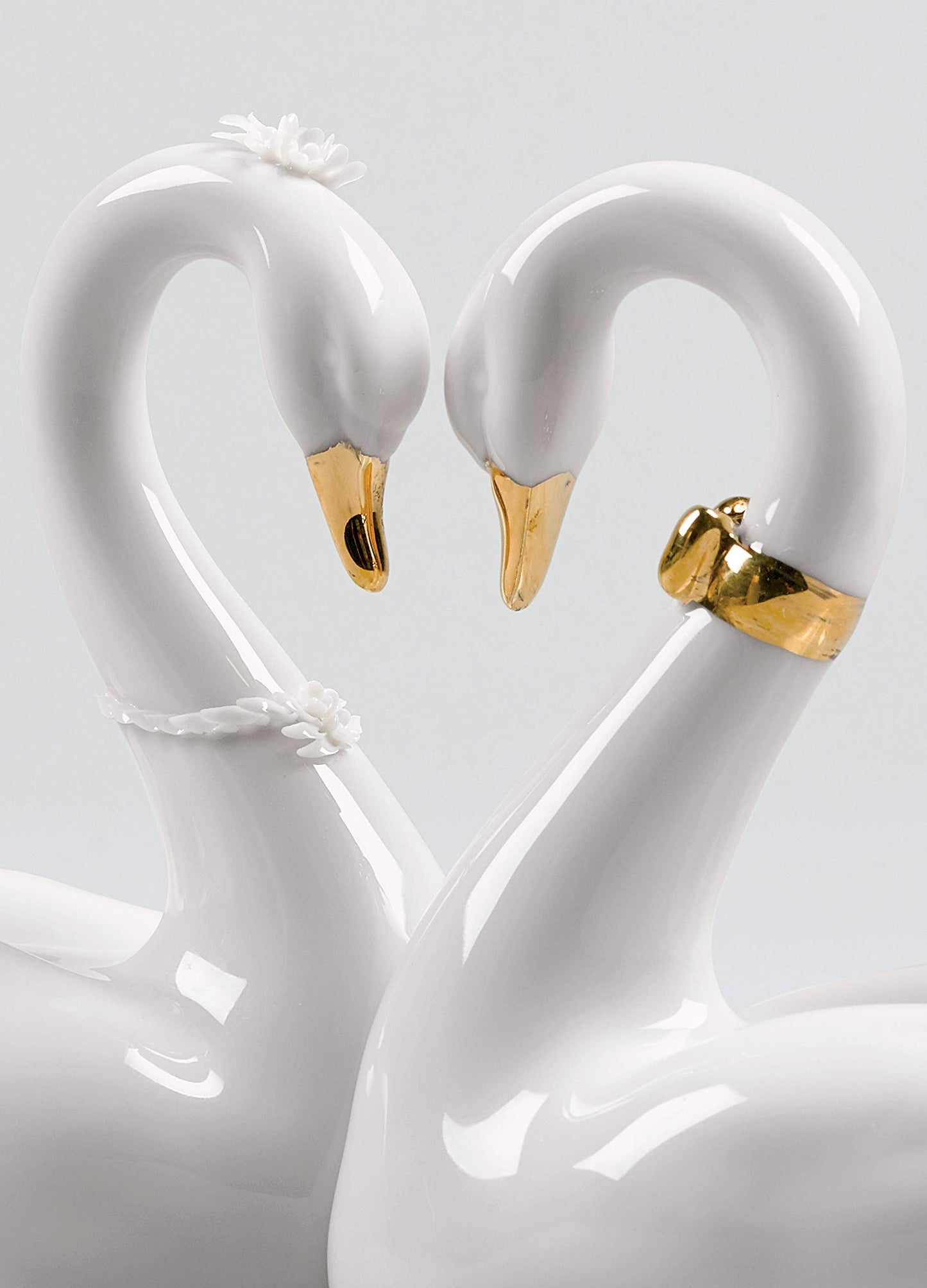 LLADRÓ Endless Love Swans Figurine. Golden Luster. Porcelain Swan Figure.