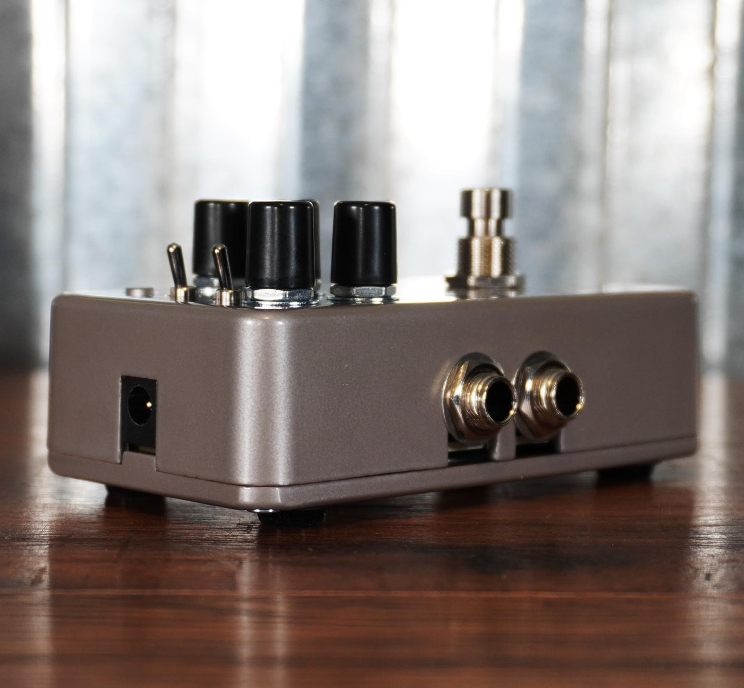 Electro-Harmonix Intelligent Harmony Machine Harmonizer & Pitch Shifter Pedal