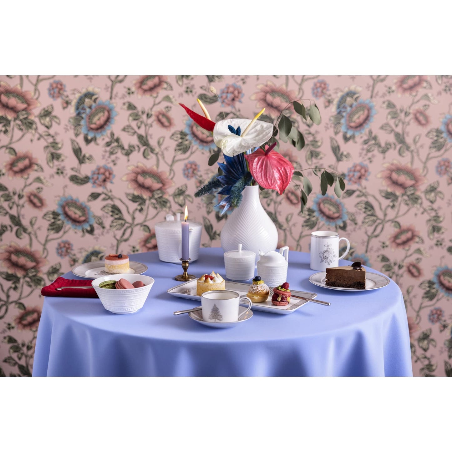 Wedgwood Interglio Plate Ball