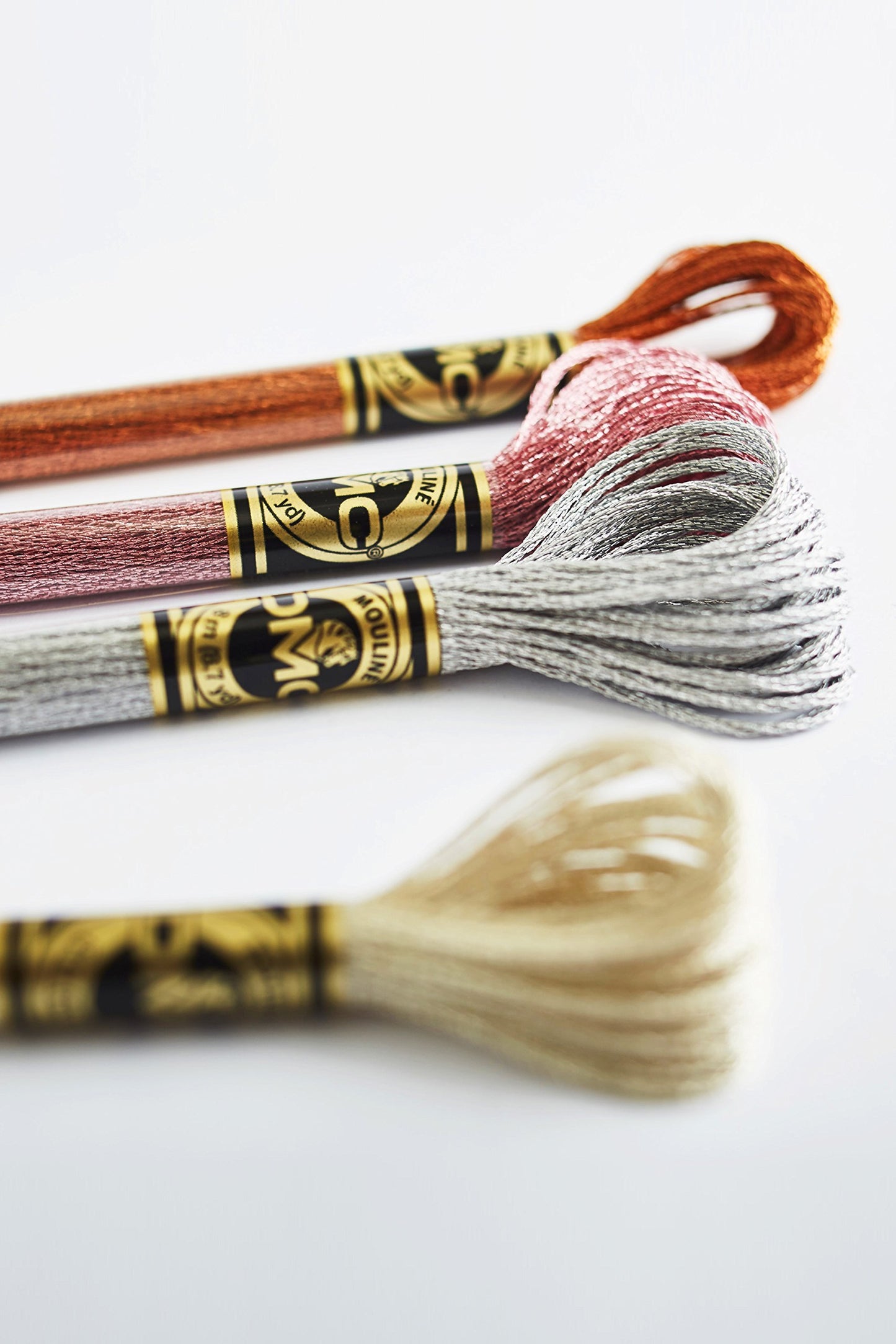 DMC Light Effects Embroidery Floss 8.7 Yards Light Gold 317W-E3821 (6-Pack)