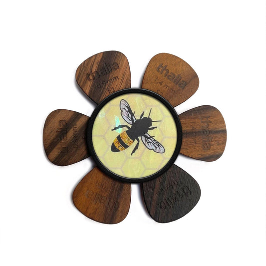 Thalia Shell Pick Puck (Vintage Pearl Bee)
