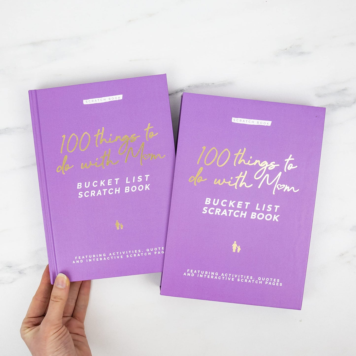 Gift Republic Scratch Off Book|Mum Edition|100 Things To Do Scratch Off|Bucket List Edition|Personalisable Memory Journal|A Gift Mum Will Value|Creating Memories That Last A Life-Time,Medium, GR830002