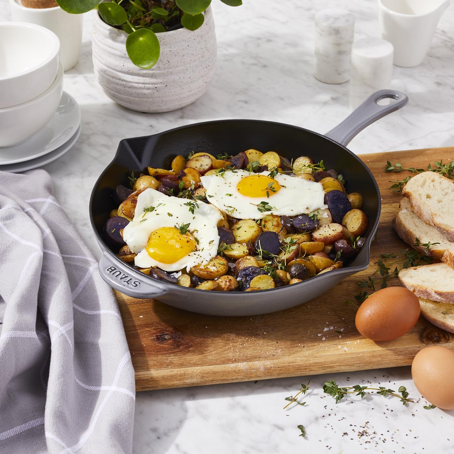 Staub Cast Iron 12-inch Fry Pan - Graphite Grey, Made in France