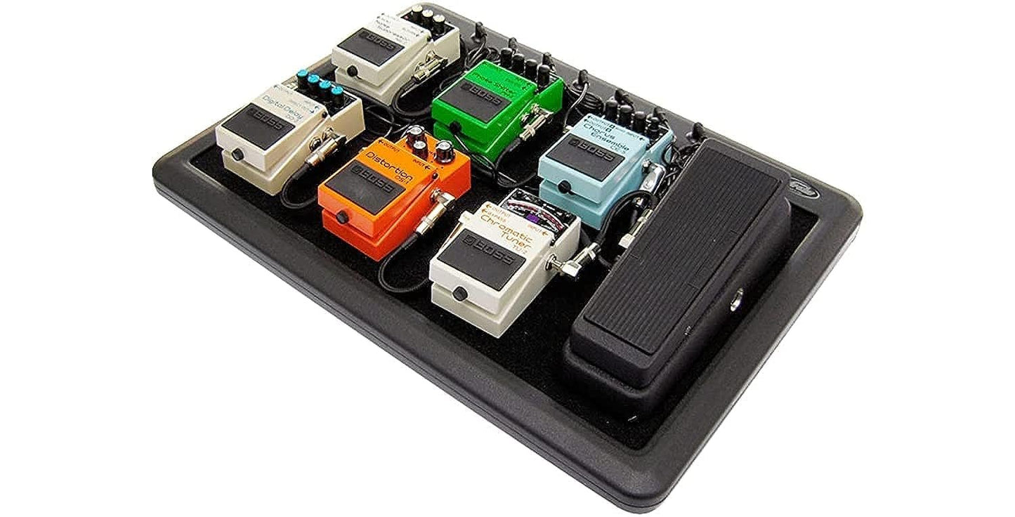 SKB Cases 1SKB-PS-8 Powered Pedalboard with 8 Built-In 9VDC Output Jacks and External Transformer