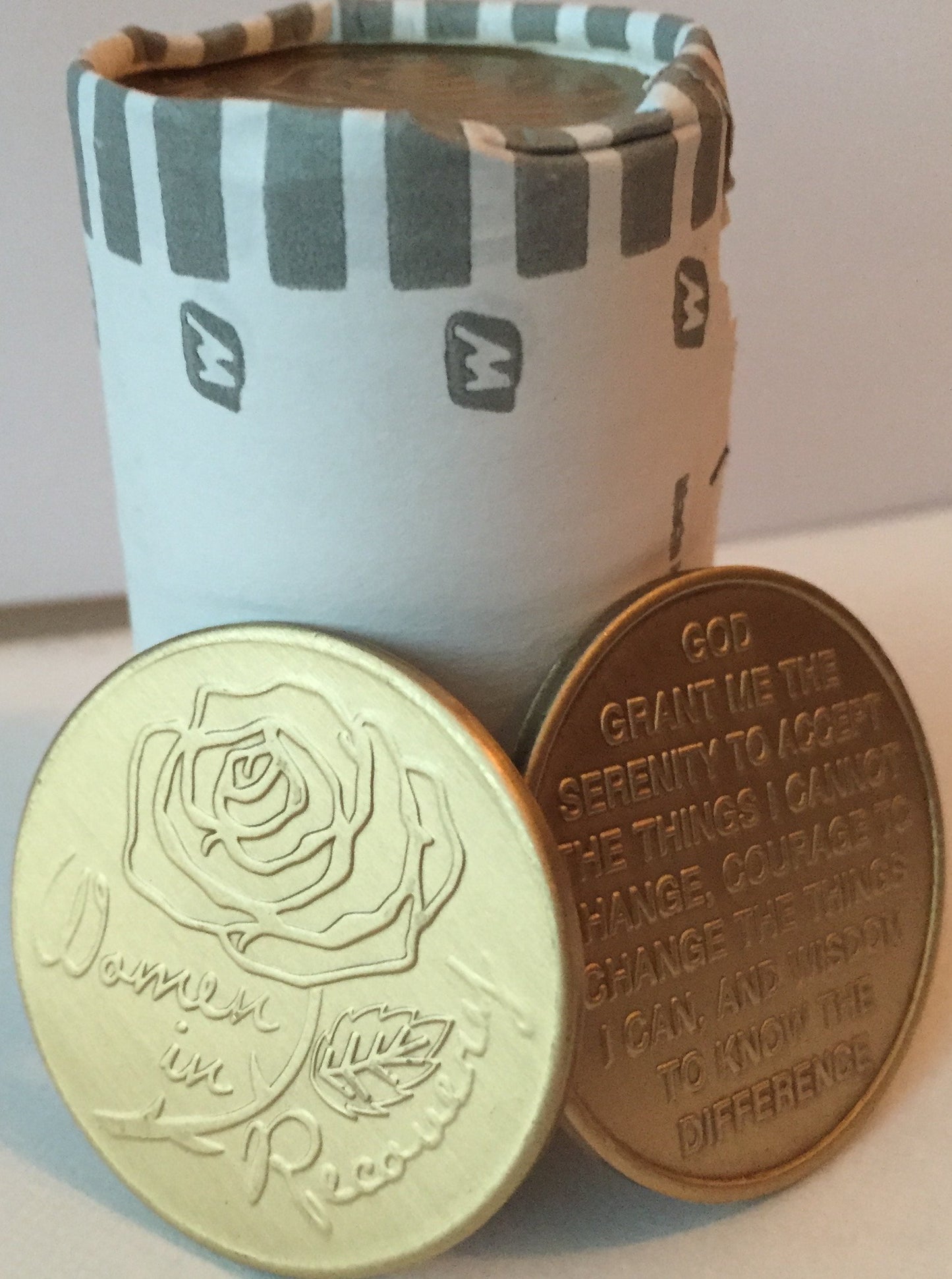 Wendells Bulk Lot of 25 Women in Recovery Rose Bronze Medallions Serenity Prayer Chips