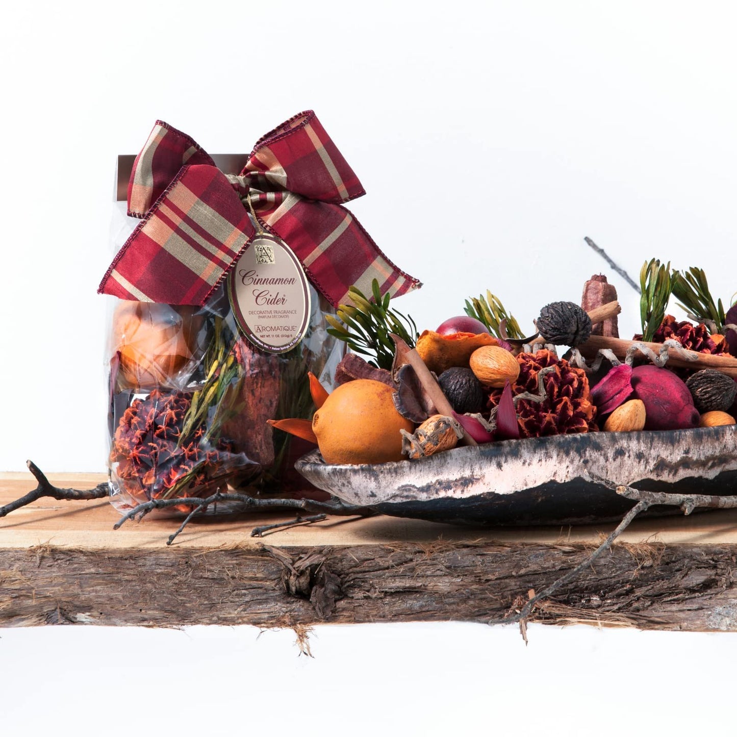 Aromatique Cinnamon Cider Potpourri Decorative Fragrance Standard Bag 8 Ounce