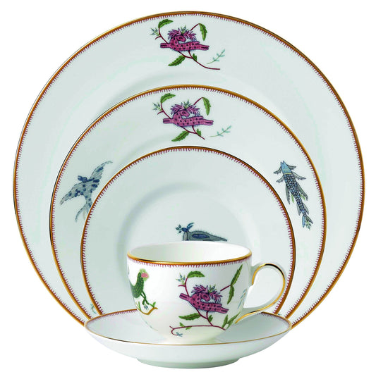 Wedgwood Mythical Creatures 5 Piece Place Setting, White