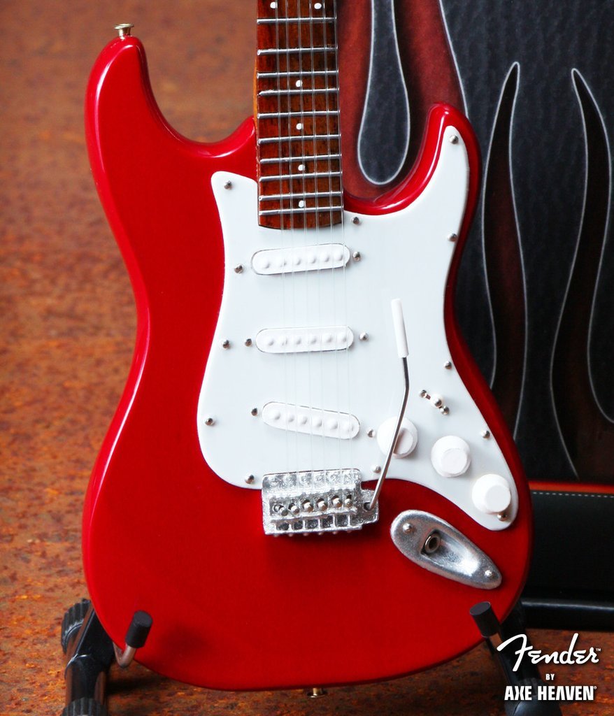 Axe Heaven FS-006 Licensed Fender Stratocaster Classic Red
