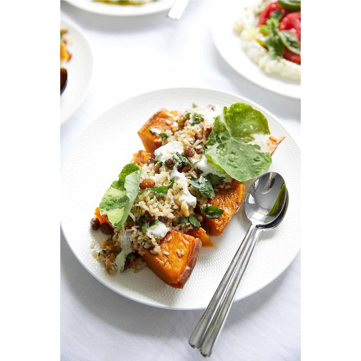 Wedgwood 16 Piece Gio Dinnerware Set, White