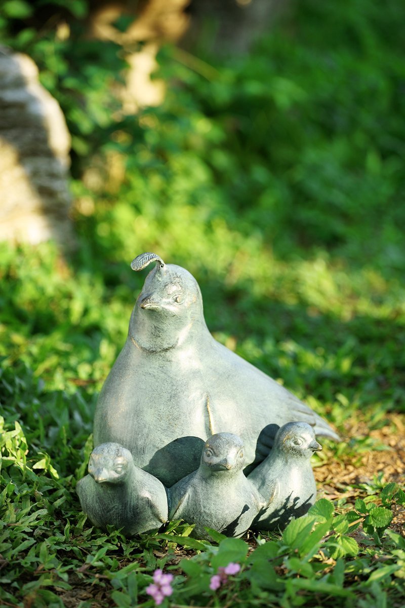 SPI Home 33596 Quail and Babies Key Box Garden Sculpture